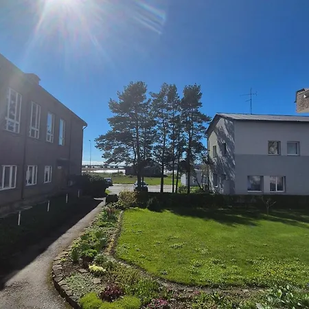 Korter Vanalinna Laehistel Apartament *