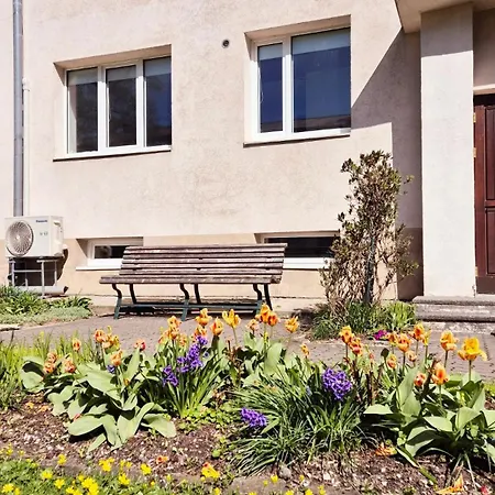 Korter Vanalinna Laehistel Haapsalu