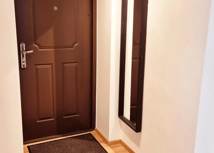 Korter Vanalinna Laehistel 아파트 합살루